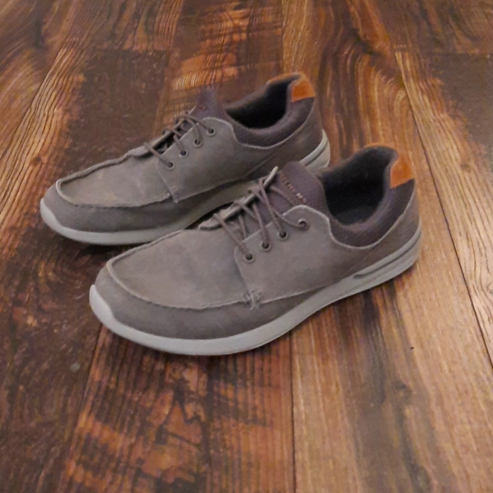 Skechers size 12 boat shoes